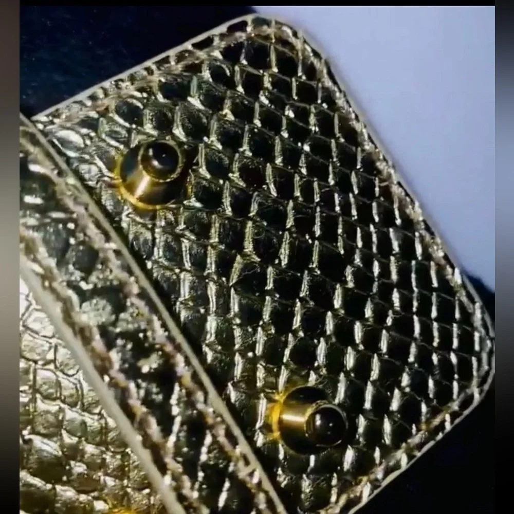 Roberto Cavalli Class NWOT limited edition Gold Belt fancy wide gold exclusive S